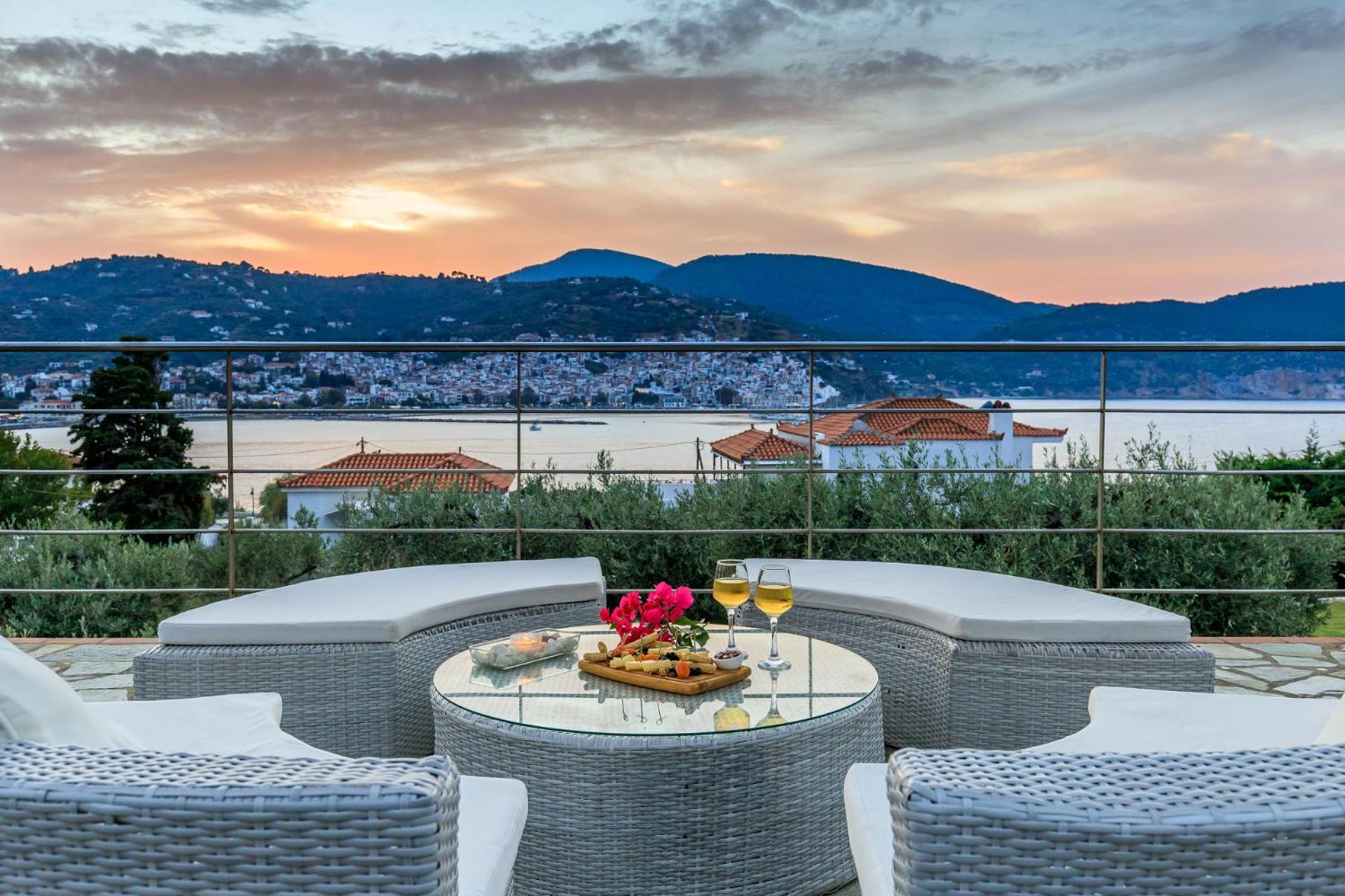 Ourania Studios & Apartments Σκόπελος Εξωτερικό φωτογραφία
