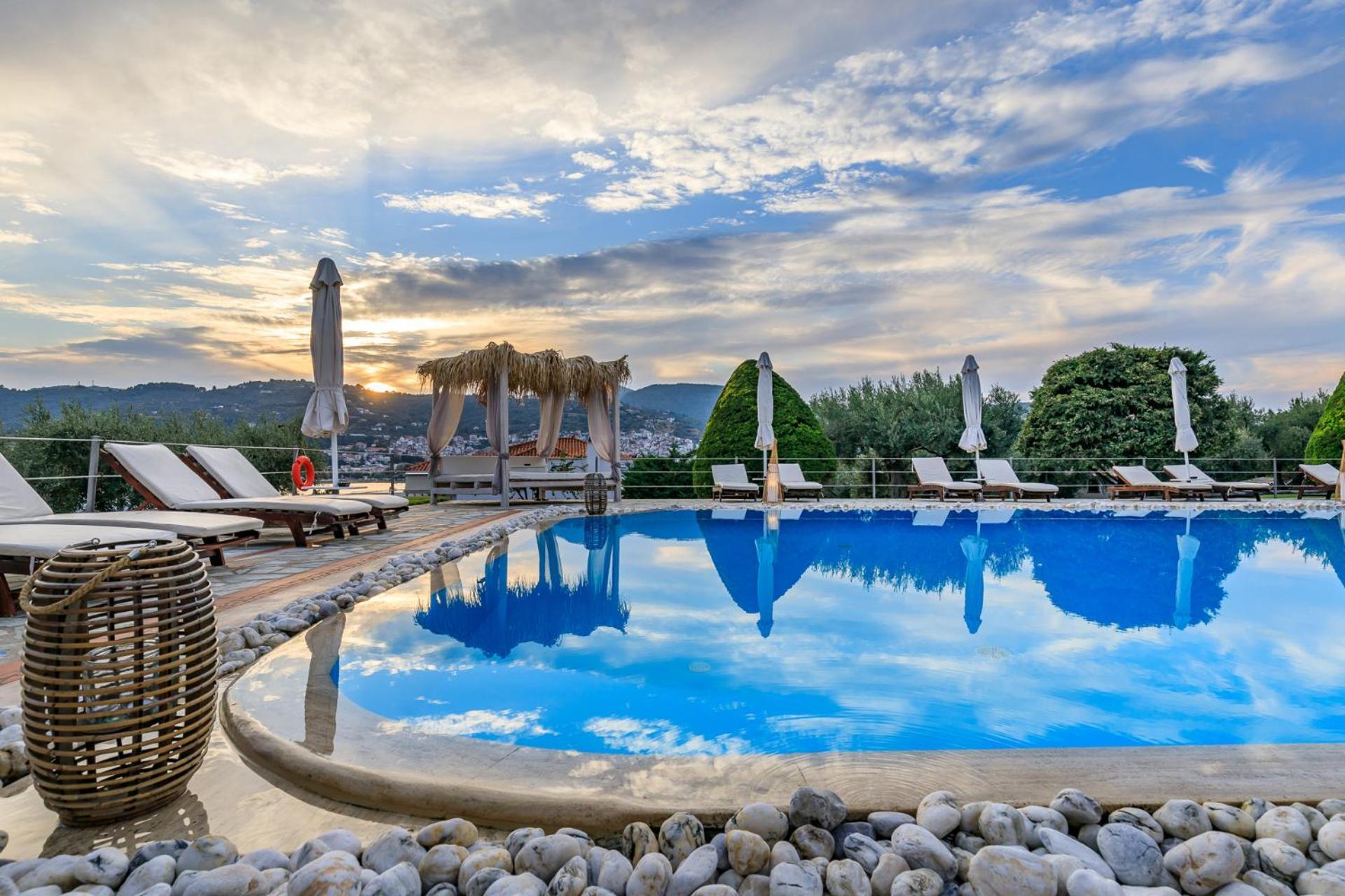 Ourania Studios & Apartments Σκόπελος Εξωτερικό φωτογραφία